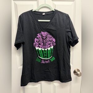 Disney Haunted Mansion tomb sweet tomb glitter cupcake shirt size XL black